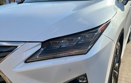 Lexus RX IV рестайлинг, 2017 год, 4 300 000 рублей, 4 фотография
