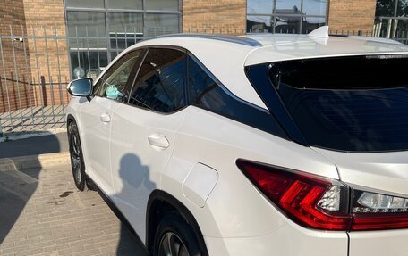 Lexus RX IV рестайлинг, 2017 год, 4 300 000 рублей, 8 фотография