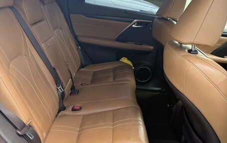 Lexus RX IV рестайлинг, 2017 год, 4 300 000 рублей, 15 фотография