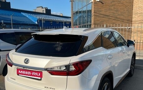 Lexus RX IV рестайлинг, 2017 год, 4 300 000 рублей, 6 фотография