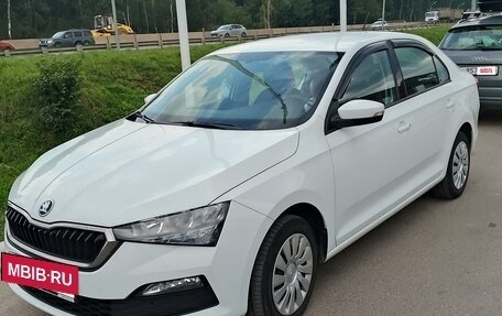 Skoda Rapid II, 2020 год, 1 380 000 рублей, 2 фотография