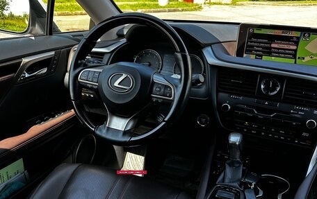 Lexus RX IV рестайлинг, 2019 год, 5 100 000 рублей, 8 фотография