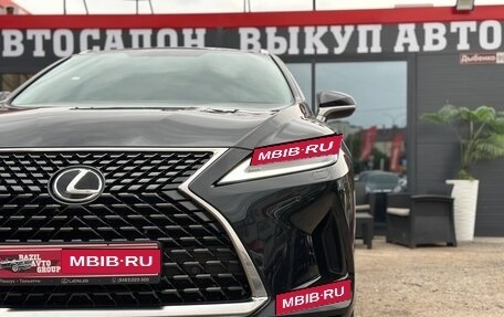 Lexus RX IV рестайлинг, 2021 год, 4 450 000 рублей, 15 фотография