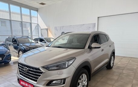 Hyundai Tucson III, 2019 год, 2 350 000 рублей, 1 фотография