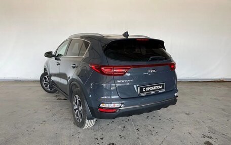 KIA Sportage IV рестайлинг, 2020 год, 1 999 000 рублей, 7 фотография