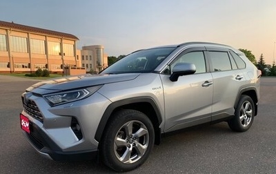 Toyota RAV4, 2019 год, 2 790 000 рублей, 1 фотография