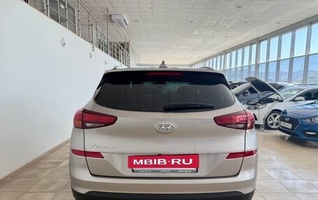 Hyundai Tucson III, 2019 год, 2 350 000 рублей, 5 фотография