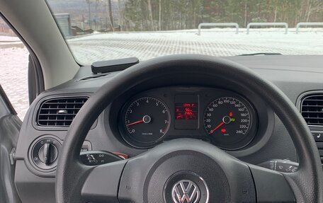 Volkswagen Polo VI (EU Market), 2012 год, 750 000 рублей, 13 фотография