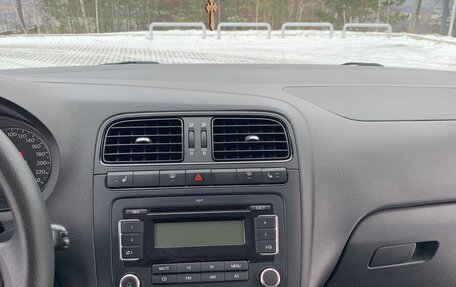 Volkswagen Polo VI (EU Market), 2012 год, 750 000 рублей, 12 фотография