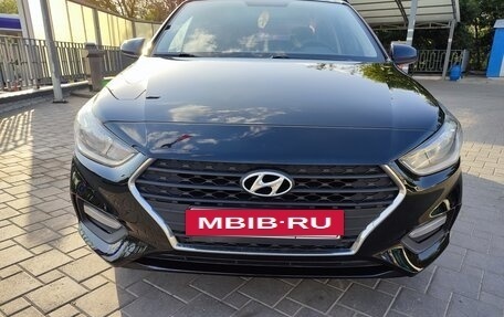 Hyundai Solaris II рестайлинг, 2018 год, 1 220 000 рублей, 13 фотография