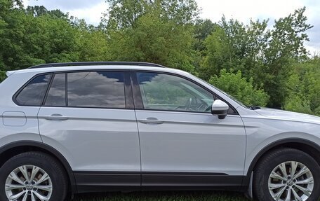 Volkswagen Tiguan II, 2019 год, 2 500 000 рублей, 10 фотография