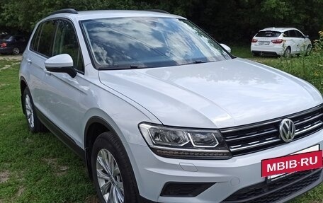 Volkswagen Tiguan II, 2019 год, 2 500 000 рублей, 9 фотография
