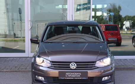 Volkswagen Polo VI (EU Market), 2017 год, 999 000 рублей, 2 фотография