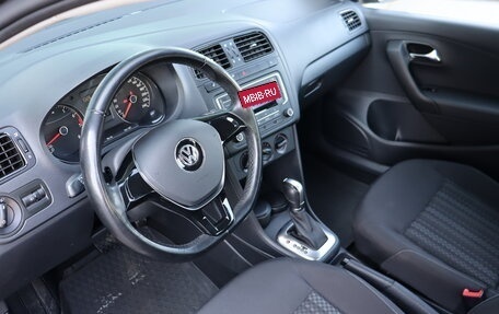 Volkswagen Polo VI (EU Market), 2017 год, 999 000 рублей, 13 фотография