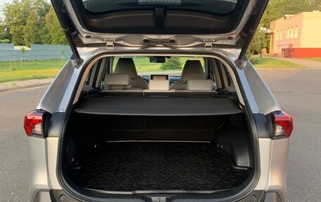 Toyota RAV4, 2019 год, 2 790 000 рублей, 16 фотография