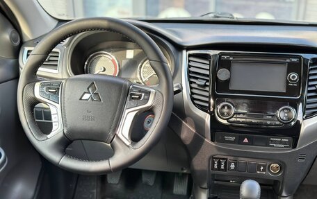 Mitsubishi L200 IV рестайлинг, 2017 год, 1 550 000 рублей, 17 фотография