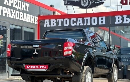 Mitsubishi L200 IV рестайлинг, 2017 год, 1 550 000 рублей, 13 фотография