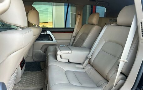 Toyota Land Cruiser 200, 2015 год, 4 000 000 рублей, 8 фотография