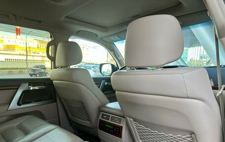 Toyota Land Cruiser 200, 2015 год, 4 000 000 рублей, 10 фотография