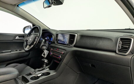 KIA Sportage IV рестайлинг, 2020 год, 1 890 000 рублей, 11 фотография