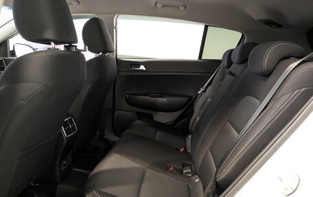 KIA Sportage IV рестайлинг, 2020 год, 1 890 000 рублей, 12 фотография