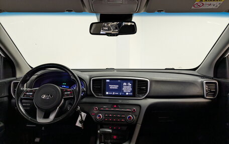 KIA Sportage IV рестайлинг, 2020 год, 1 890 000 рублей, 14 фотография