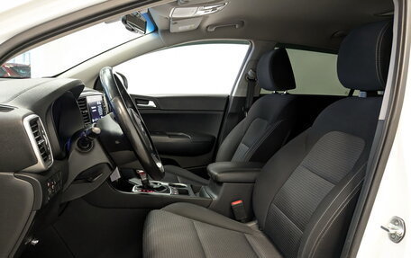 KIA Sportage IV рестайлинг, 2020 год, 1 890 000 рублей, 20 фотография