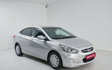 Hyundai Solaris II рестайлинг, 2012 год, 835 000 рублей, 1 фотография