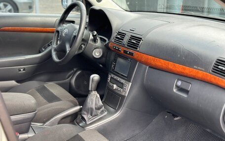 Toyota Avensis III рестайлинг, 2007 год, 599 000 рублей, 22 фотография