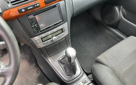 Toyota Avensis III рестайлинг, 2007 год, 599 000 рублей, 29 фотография