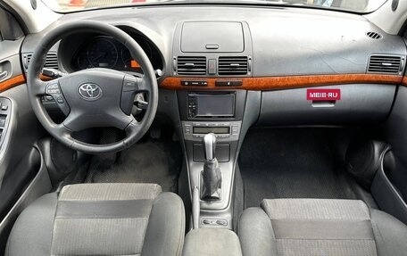 Toyota Avensis III рестайлинг, 2007 год, 599 000 рублей, 20 фотография