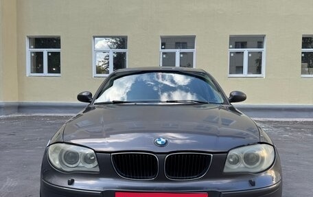BMW 1 серия, 2006 год, 687 000 рублей, 2 фотография
