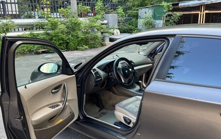 BMW 1 серия, 2006 год, 687 000 рублей, 7 фотография