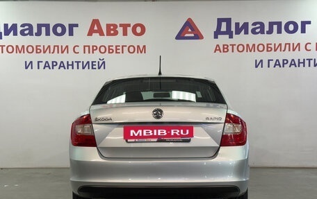 Skoda Rapid I, 2014 год, 883 000 рублей, 4 фотография