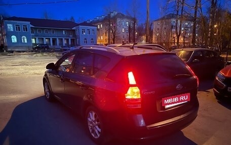KIA cee'd I рестайлинг, 2009 год, 670 000 рублей, 3 фотография