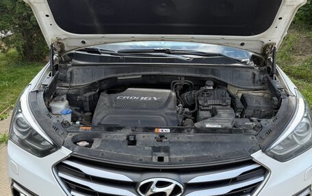 Hyundai Santa Fe III рестайлинг, 2018 год, 2 850 000 рублей, 2 фотография