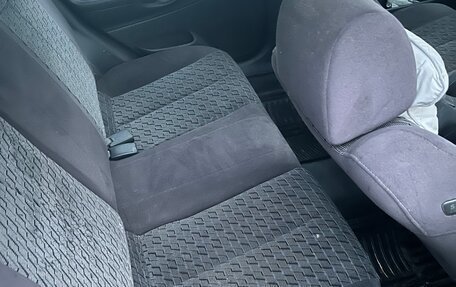 Mazda Protege, 2001 год, 190 000 рублей, 6 фотография