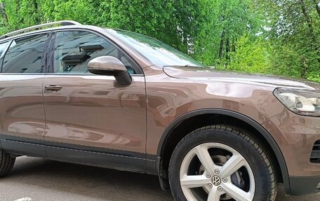 Volkswagen Touareg III, 2010 год, 1 800 000 рублей, 4 фотография