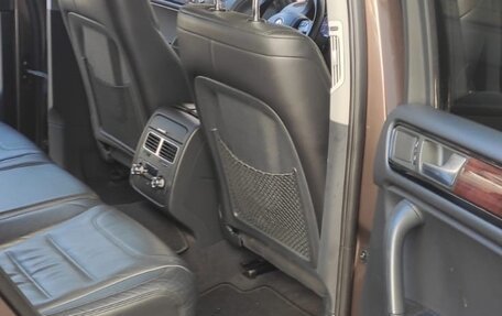 Volkswagen Touareg III, 2010 год, 1 800 000 рублей, 11 фотография