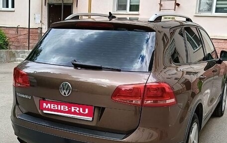 Volkswagen Touareg III, 2010 год, 1 800 000 рублей, 3 фотография