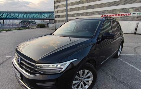 Volkswagen Tiguan II, 2020 год, 3 250 000 рублей, 3 фотография