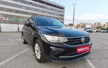 Volkswagen Tiguan II, 2020 год, 3 250 000 рублей, 15 фотография
