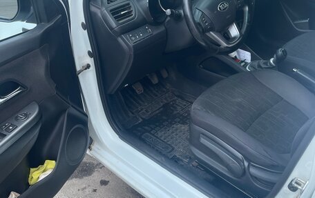 KIA Rio III рестайлинг, 2013 год, 785 000 рублей, 11 фотография