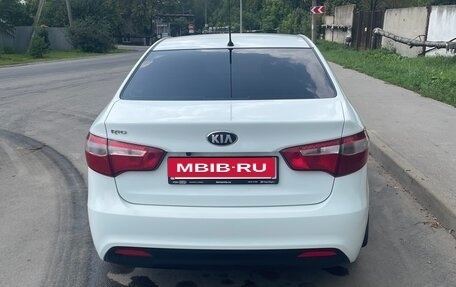 KIA Rio III рестайлинг, 2013 год, 785 000 рублей, 5 фотография