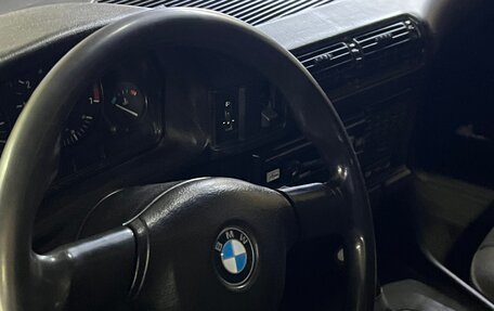 BMW 5 серия, 1990 год, 320 000 рублей, 21 фотография