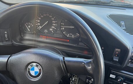 BMW 5 серия, 1990 год, 320 000 рублей, 20 фотография