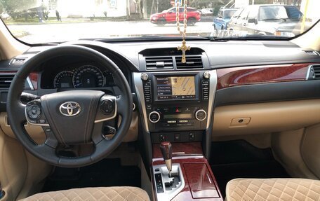 Toyota Camry, 2013 год, 1 600 000 рублей, 9 фотография