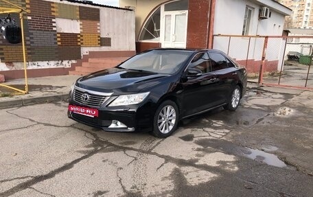 Toyota Camry, 2013 год, 1 600 000 рублей, 2 фотография