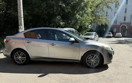 Mazda 3, 2011 год, 900 000 рублей, 2 фотография