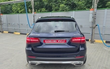 Mercedes-Benz GLC, 2017 год, 3 200 000 рублей, 2 фотография